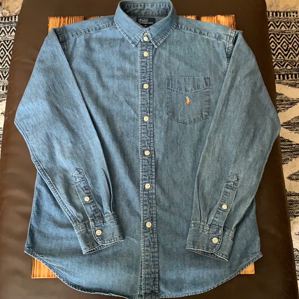 Ralph Lauren Polo denim button down. Boys Size M